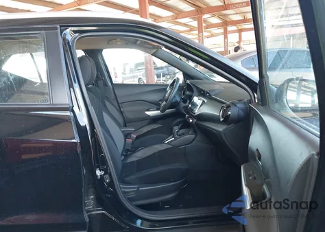 2020 Nissan Kicks Sv Xtronic Cvt z USA, uszkodzony, nr VIN 3N1CP5CV5LL547286